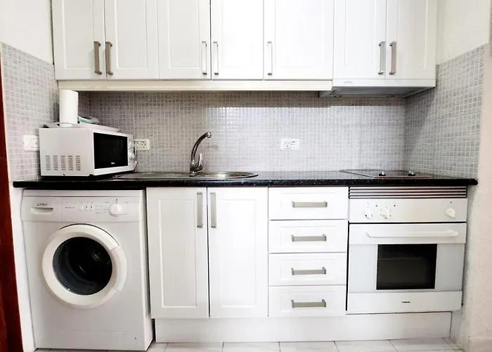 아파트 Port Royal 14 로스크리스티아노스